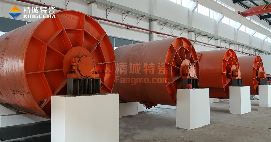 尊龙凯时特瓷新扩建中的5吨球磨机生产线